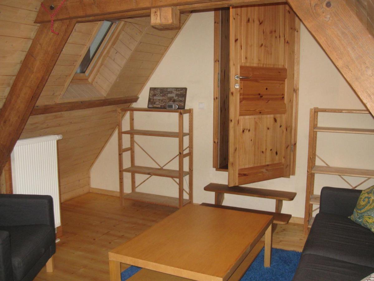 Familiensuite, zwei Zimmer, Mitbenutzung von Küche und Bad Rott Exterior foto